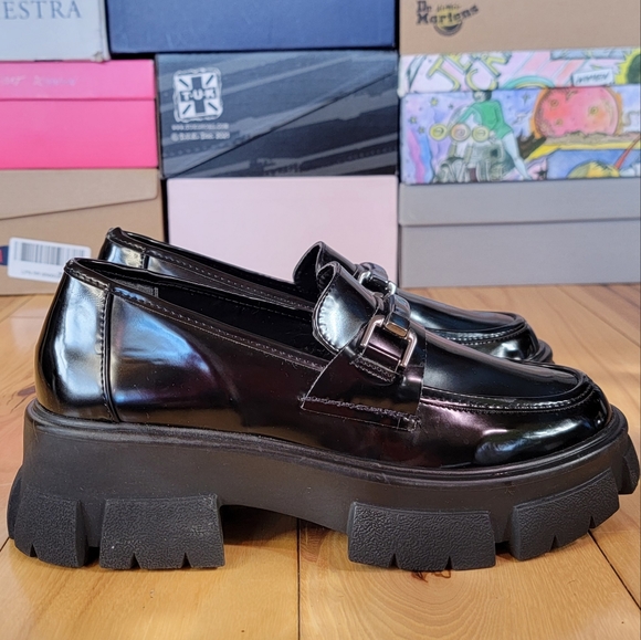 Steve Madden Chunky Platform Loafer - Picture 4 of 6